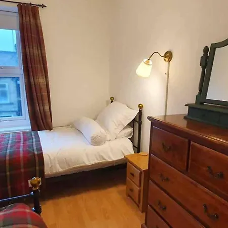 Charming 2-Bed Kaitness Cottage In Skipton Skipton